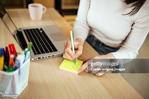 Postate Write Notes 6,949 Writing On Post It Notes Stock Photos, High-Res Pictures, and ...