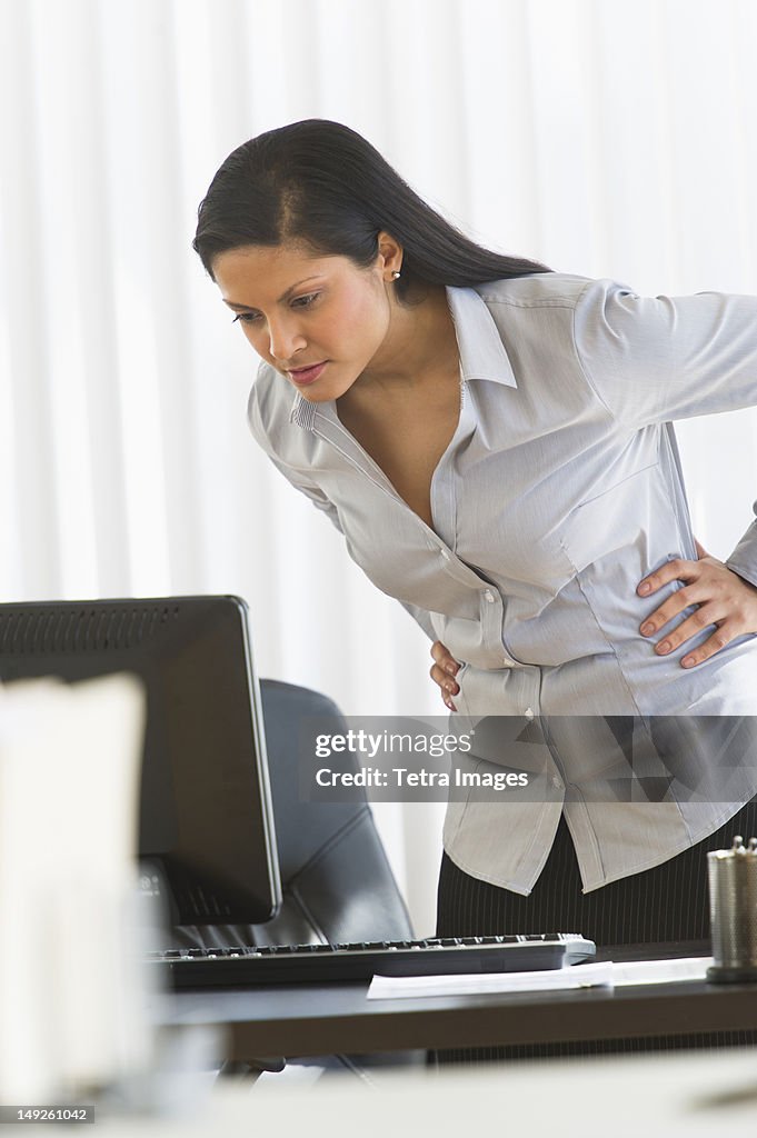 USA, New Jersey, Jersey City, Businesswoman in office