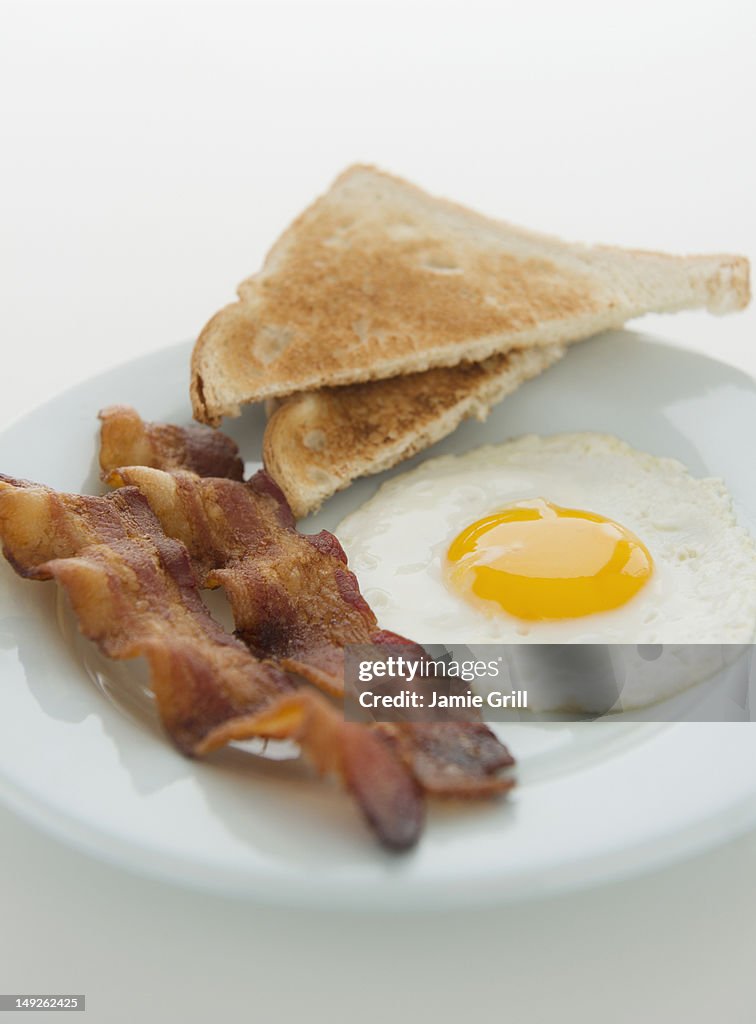 Close up of English breakfast, studio shot