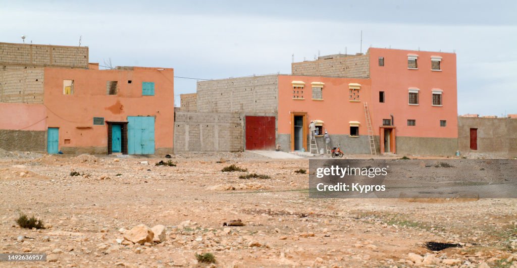 African Homes Or Mud Huts In Sahara Desert Niger, Africa