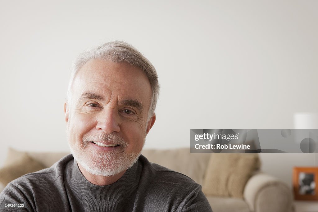 USA, California, Los Angeles, Portrait of smiling senior man