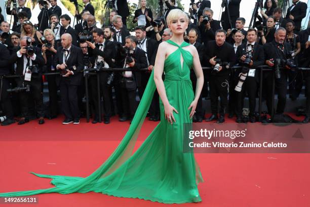 Julia Garner attends the "Asteroid City" red carpet during the 76th annual Cannes film festival at Palais des Festivals on May 23, 2023 in Cannes,...
