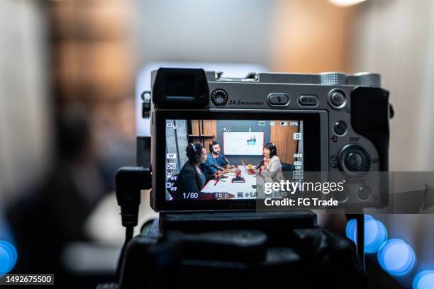 Recerding Camera 3,237 Camera Record Screen Stock Photos, High-Res Pictures, and Images ...