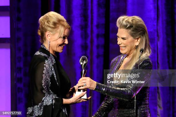 Gail O'Grady accepts the Best Actress in a Supporting Role ‐ Made for TV Movie award for "Heart of the Matter" from Ellen K onstage during the...