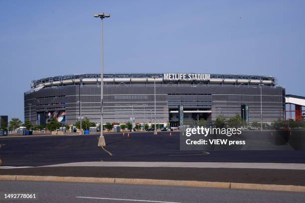 Metlife Stadium Exterior Photos and Premium High Res Pictures - Getty ...