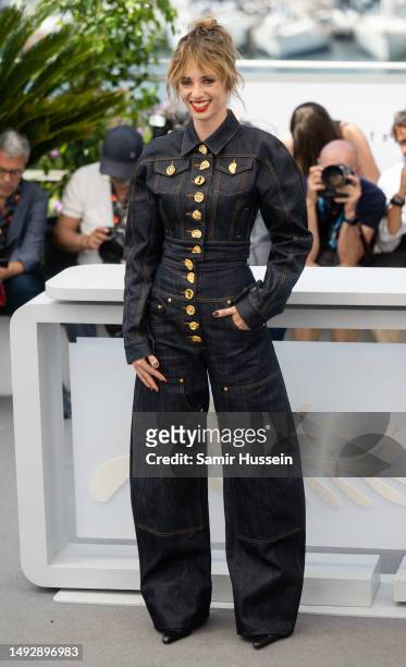 Maya Hawke attends the "Asteroid City" photocall at the 76th annual Cannes film festival at Palais des Festivals on May 24, 2023 in Cannes, France.