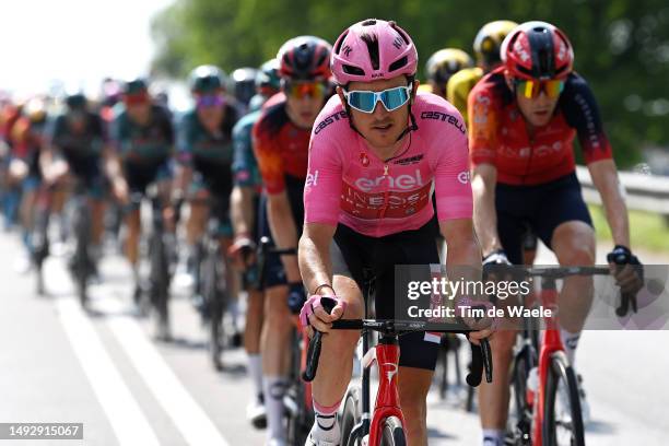 Geraint Thomas of The United Kingdom and Team INEOS Grenadiers - Pink Leader Jersey competes during the the 106th Giro d'Italia 2023, Stage 17 a...