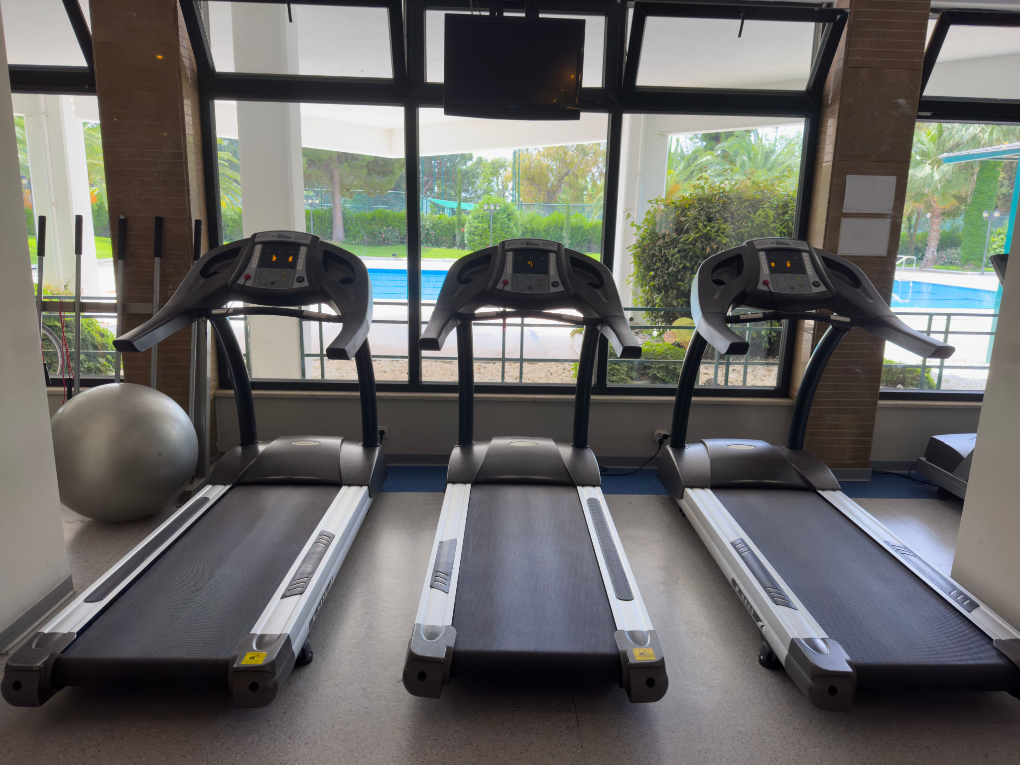 treadmill home gym