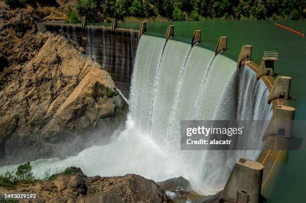 lower lake clementine dam - falling water flowing water stock pictures, royalty-free photos & images