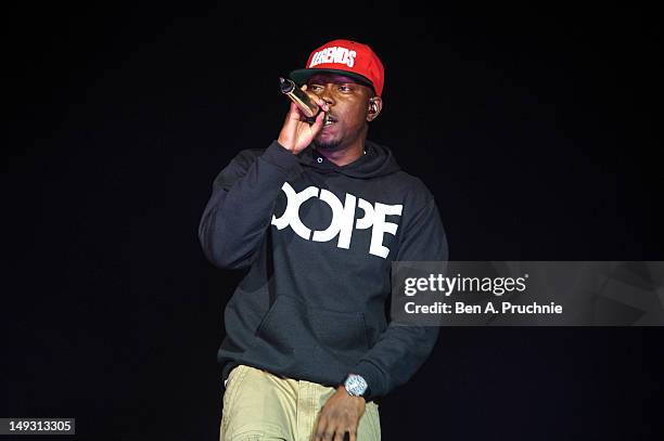 Dizzee Rascal 2012 453 London 2012 Olympic Torch Relay Finale Concert Stock Photos, High ...