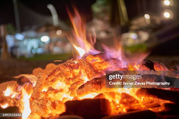 bonfire of san juan - bonfires in the night of san juan stock pictures, royalty-free photos & images