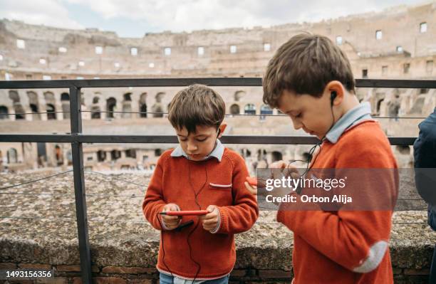 Two Rome Boys Liberation Of Rome Photos and Premium High Res Pictures - Getty Images