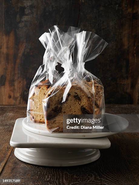 breads in cellophane gift bags - celofán fotografías e imágenes de stock