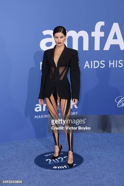 Isabeli Fontana attends the amfAR Cannes Gala 2023 where guests sipped Clase Azul Tequila at Hotel du Cap-Eden-Roc on May 25, 2023 in Cap d'Antibes,...
