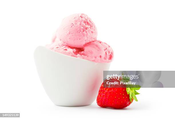 ice cream - strawberry - ice cream bowl stockfoto's en -beelden