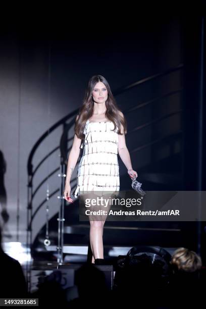 Bianca Balti walks the runway during the amfAR Cannes Gala 2023 at Hotel du Cap-Eden-Roc on May 25, 2023 in Cap d'Antibes, France.