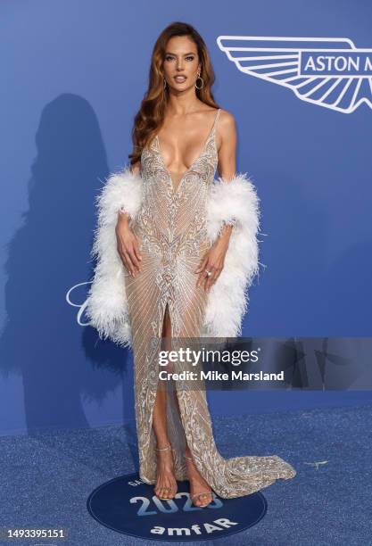 Alessandra Ambrosio attends the amfAR Cannes Gala 2023 at Hotel du Cap-Eden-Roc on May 25, 2023 in Cap d'Antibes, France.