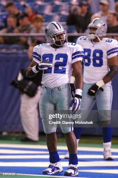 Emmitt Smith of the Dallas Cowboys during the game against the Detroit Lions at Pontiac Silverdome in Pontiac, Michigan. The Lions won 15-10. DIGITAL...