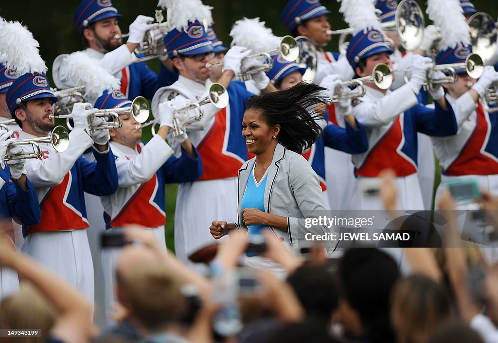 US First Lady Michelle Obama joggs to th