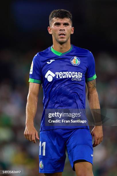 Carles Alena of Getafe looks on during the LaLiga Santander match between Real Betis and Getafe CF at Estadio Benito Villamarin on May 24, 2023 in...