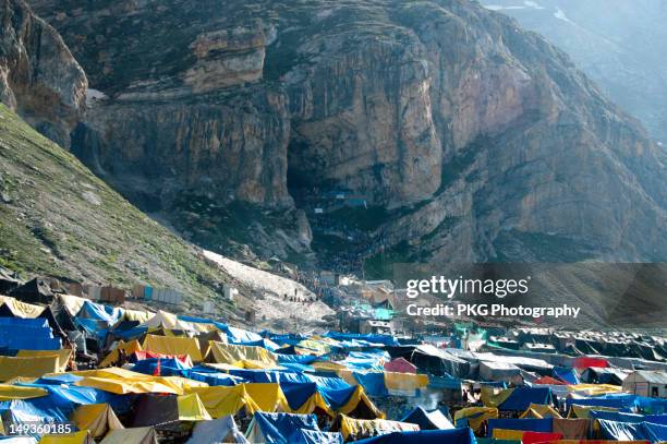 amarnath cave - amarnath cave stock pictures, royalty-free photos & images