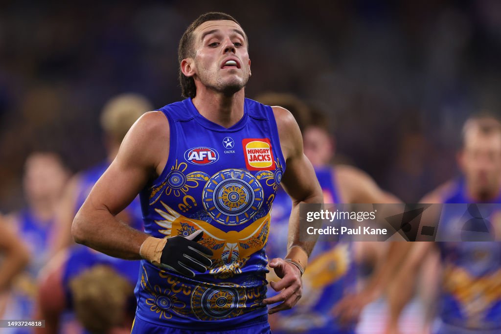 AFL Rd 11 - West Coast v Essendon