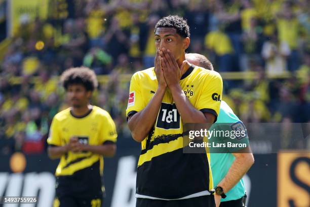 Sebastien Haller of Borussia Dortmund reacts after their penalty was saved by Finn Dahmen of 1.FSV Mainz 05 during the Bundesliga match between...