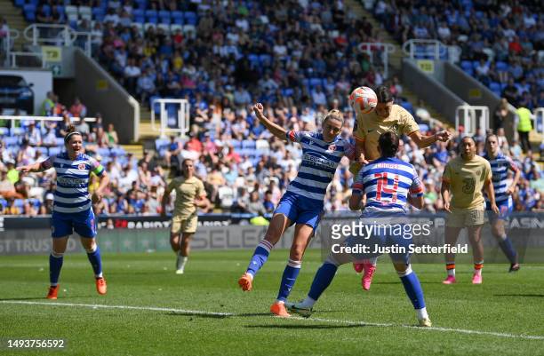 Sam Kerr of Chelsea scores the team's first goal during the FA Women's Super League match between Reading and Chelsea at Select Car Leasing Stadium...