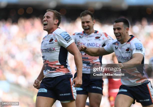 Max Malins of Saracens celebrates scoring the team's second try during the Gallagher Premiership Final between Saracens and Sale Sharks at Twickenham...