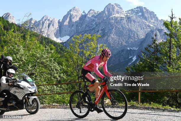 Geraint Thomas of The United Kingdom and Team INEOS Grenadiers - Pink Leader Jersey sprints during the 106th Giro d'Italia 2023, Stage 20 a 18.6km...