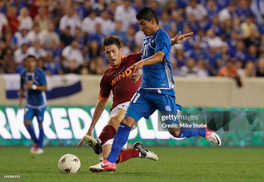 AS Roma v El Salvador