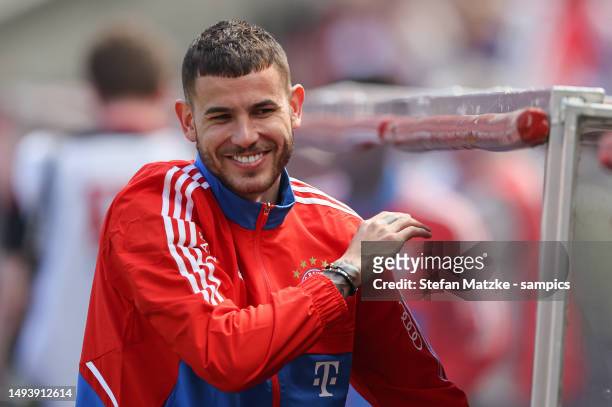 PSG close in on Bayern Munich defender Lucas Hernandez