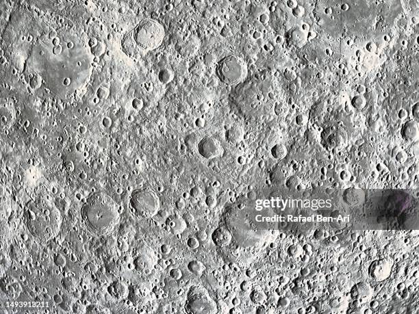 lunar craters on the moon surface - volcanic crater stock pictures, royalty-free photos & images