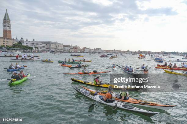 Rowers wait for the start at the San Marco basin on May 28, 2023 in Venice, Italy. 47th edition of the Vogalonga, the regatta will cross the Venetian...