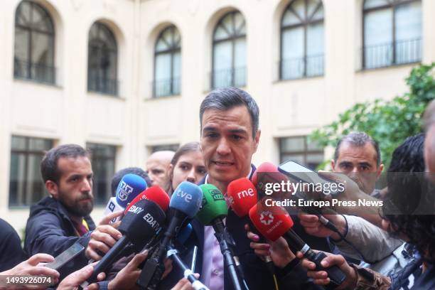 The secretary general of the PSOE and president of the Spanish government, Pedro Sanchez, makes a statement to the media after exercising his right...