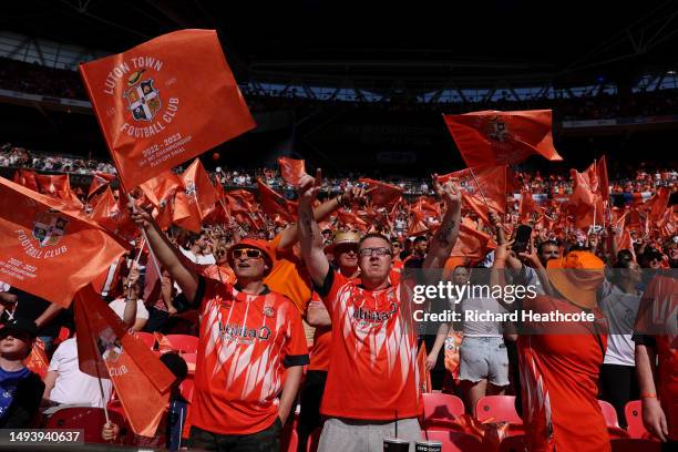 Lutton Fans Luton Town Stadium Photos and Premium High Res Pictures - Getty Images
