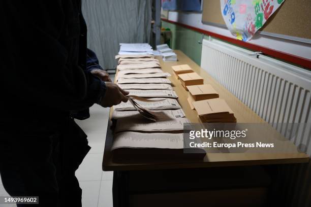 Ballot papers to vote at a polling station, on 28 May, 2023 in Madrid, Community of Madrid, Spain. Today, 28M, municipal elections are held in Spain...