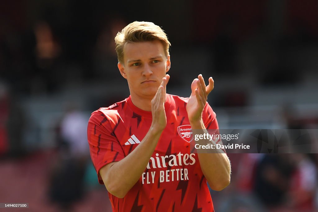 Arsenal FC v Wolverhampton Wanderers - Premier League