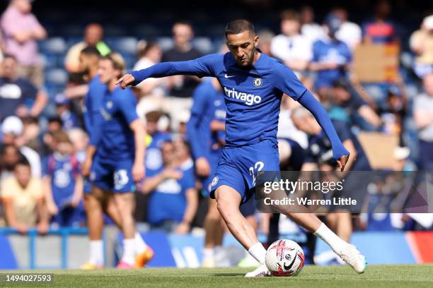 Hakim Ziyech of Chelsea warms up prior to the Premier League match between Chelsea FC and Newcastle United at Stamford Bridge on May 28, 2023 in...