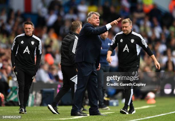 Sam Allardyce, Manager of Leeds United, gives the team instructions during the Premier League match between Leeds United and Tottenham Hotspur at...