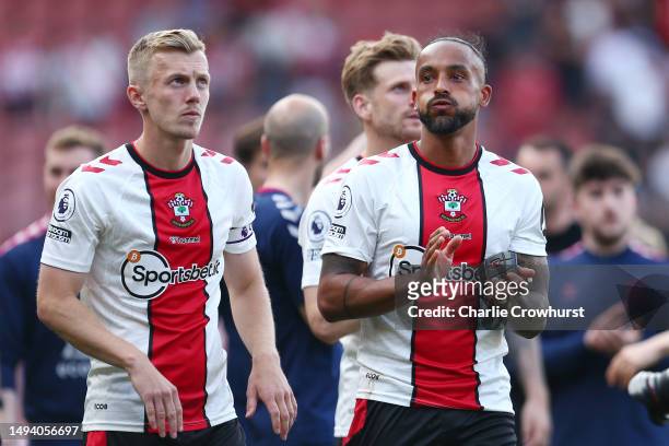 Theo Walcott of Southampton acknowledges the fans after his final appearance for the club following the Premier League match between Southampton FC...