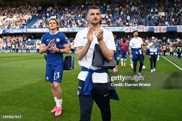 Mason Mount of Chelsea acknowledges the fans after the draw during the Premier League match between Chelsea FC and Newcastle United at Stamford...