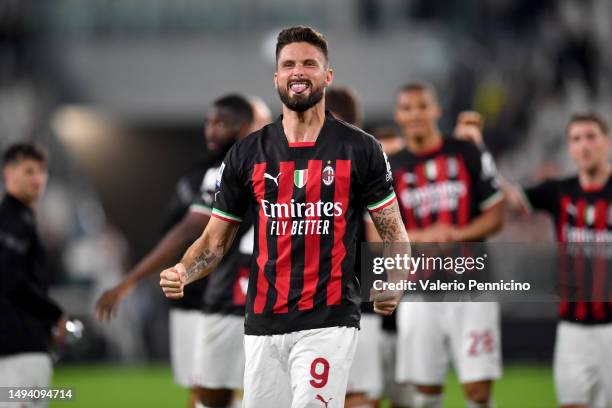 Olivier Giroud of AC Milan celebrates following the Serie A match between Juventus and AC MIlan at Allianz Stadium on May 28, 2023 in Turin, Italy.