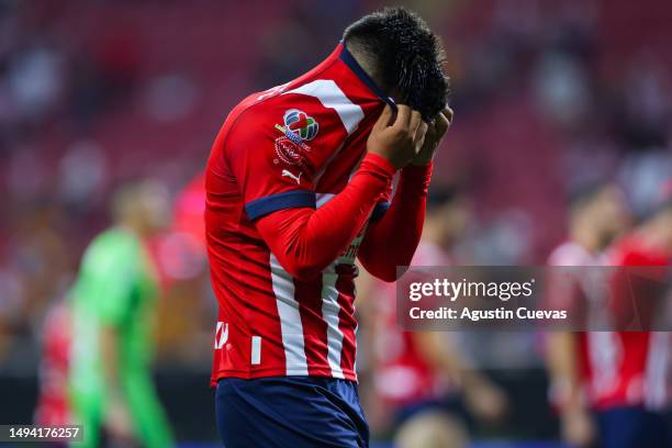 Fernando Beltrán of Chivas leaves the field after a defeat in the final second leg match between Chivas and Tigres UANL as part of the Torneo...