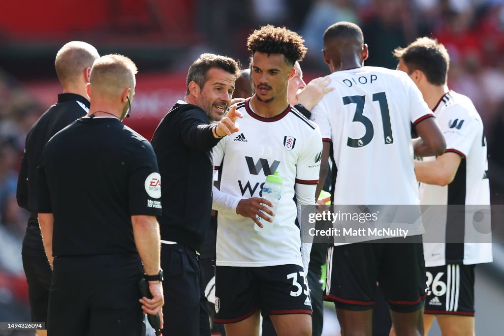 Manchester United v Fulham FC - Premier League