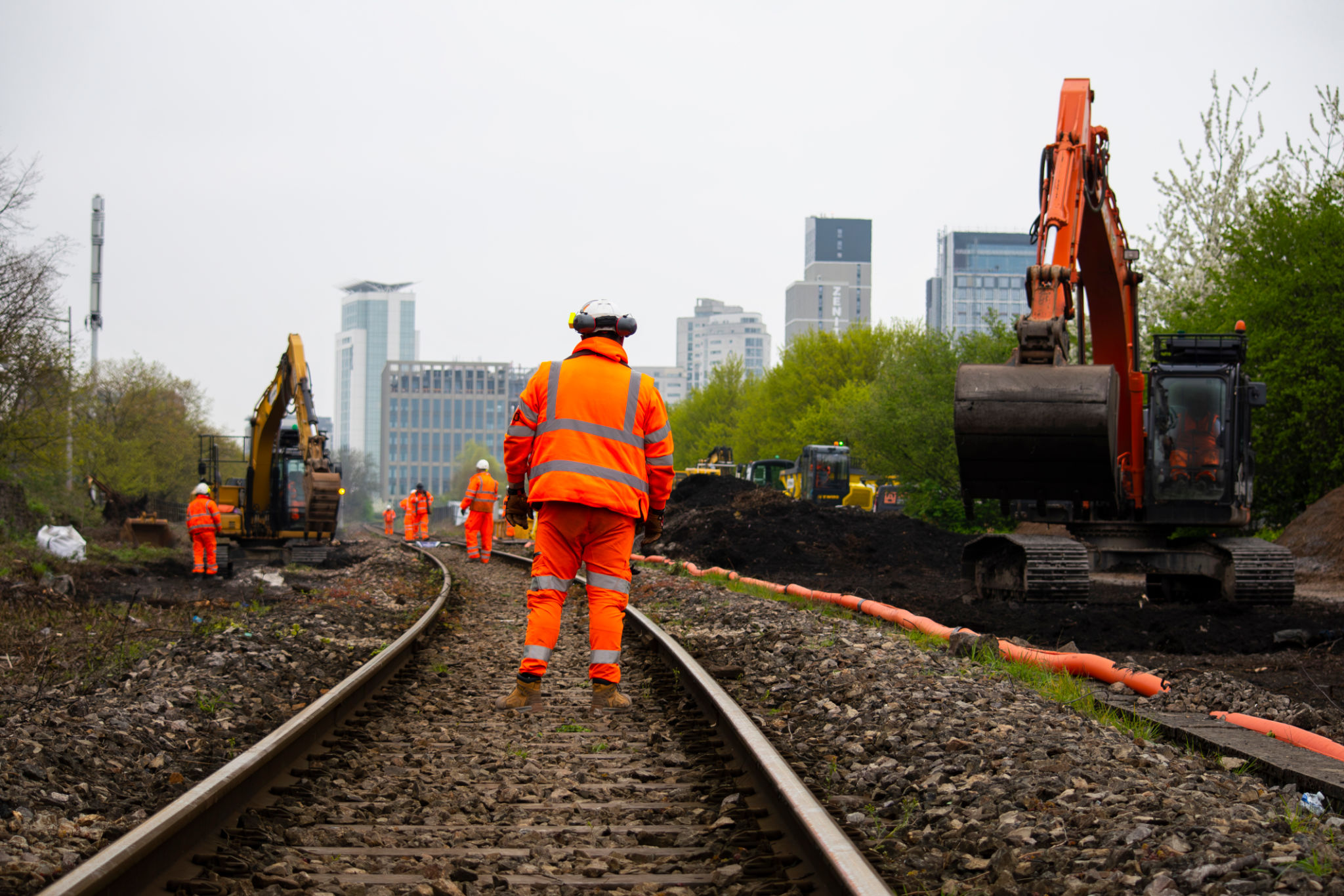 train tracks construction