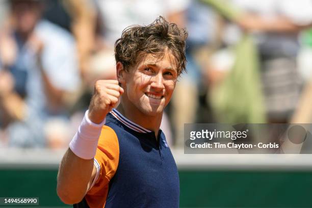 Casper Ruud of Norway celebrates his victory against Elias Ymer of Sweden in the first round of the singles competition on Court Suzanne Lenglen...
