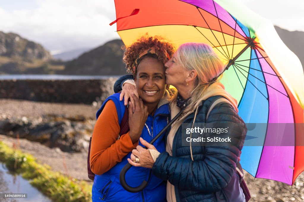 Kissing Under The Umbrella