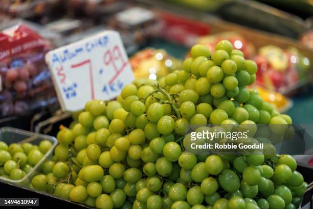 seedless grapes on display at a market stall - fremantle markets - fremantle stock pictures, royalty-free photos & images