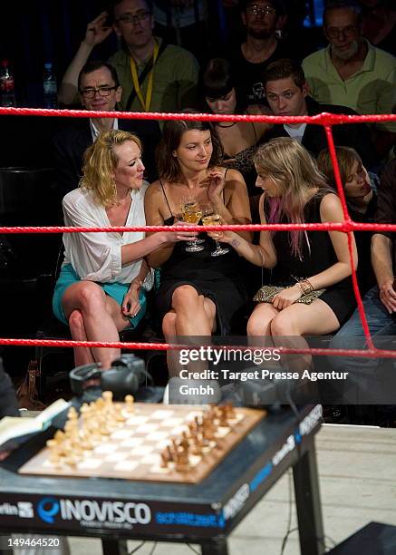 Compétition Chess Boxing 69 Chess Boxing Championships Stock Photos, High-Res Pictures, and ...